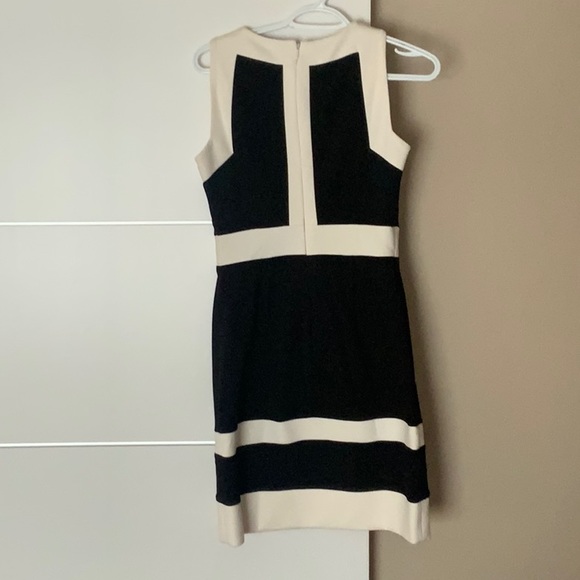 White House Black Market Sleeveless Dress - Picture 2 of 2